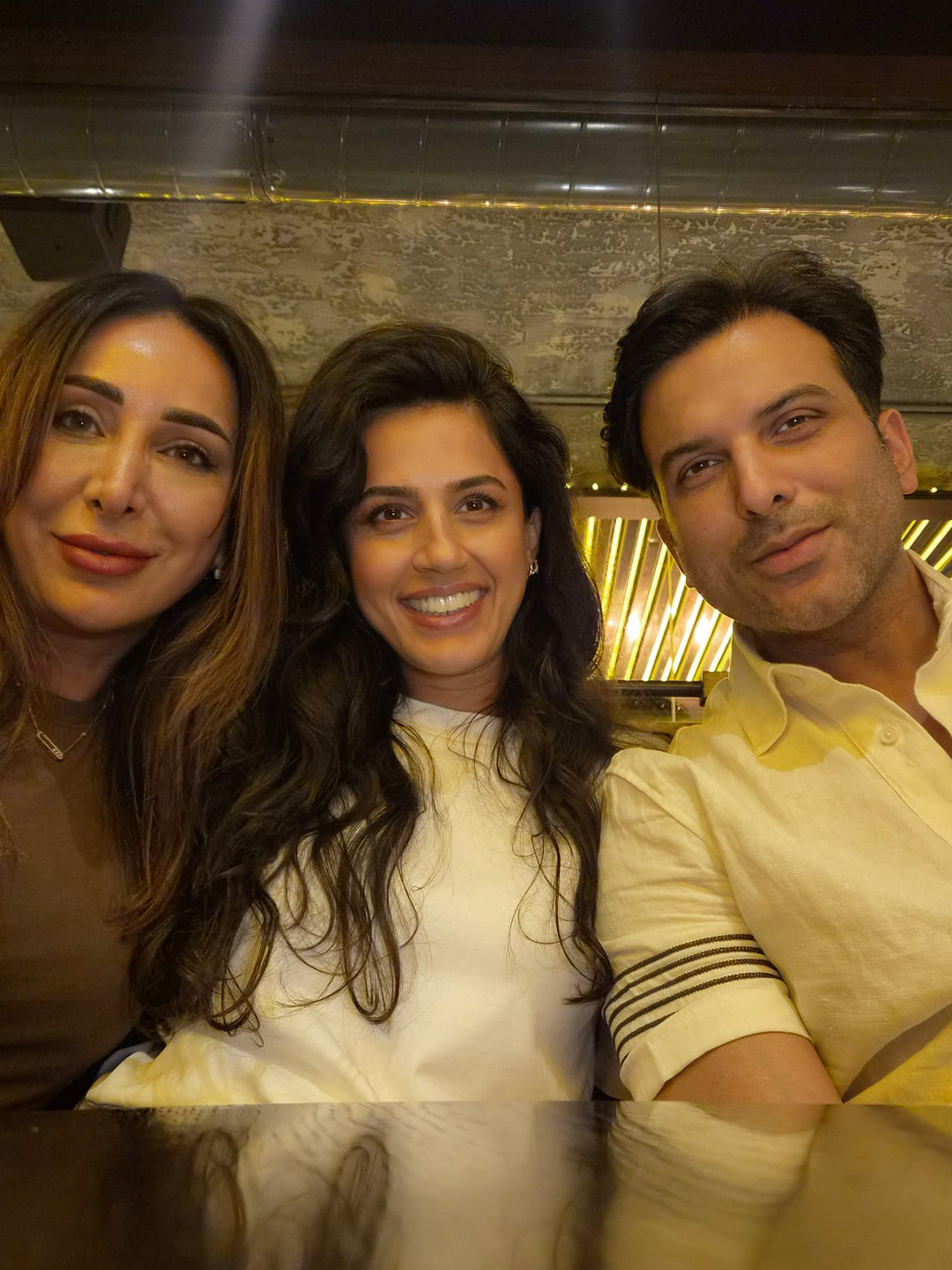 Travelling-pics-slider-13